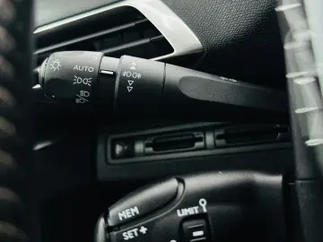 PEUGEOT 3008 2020 1.5D E6 Garantie 12 Luni Rate Avans 0 Doar