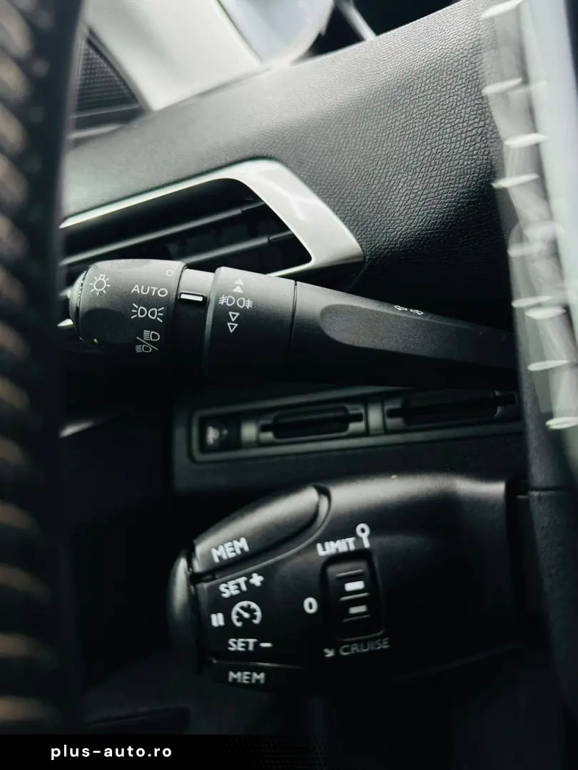 PEUGEOT 3008 2020 1.5D E6 Garantie 12 Luni Rate Avans 0 Doar