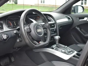 Audi A4 B8.5 3xS-line 2.0TDI 190cp S-tronis Quattro