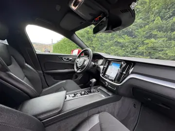 VOLVO  V60 2.0 D3
