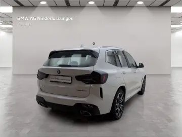 BMW X3 xDrive30e Sportp. Dig.Cockpit LED Shz. ACC