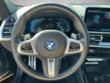 BMW X3 xDrive30e M Sport Laser Pano HiFi EDC