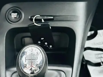 RENAULT CAPTUR 2016 0.9i E6 Garantie 12 Luni Rate Avan 0 Doa