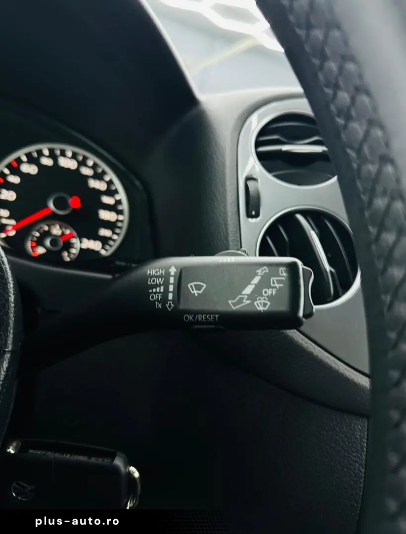 VOLKSWAGEN TIGUAN 2015 2.0D E5 Garantie 12 Luni Rate Avans 0