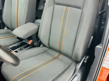 VOLKSWAGEN T-ROC 2019 1.6D E6 R-Line Garantie 12 Luni Rate A