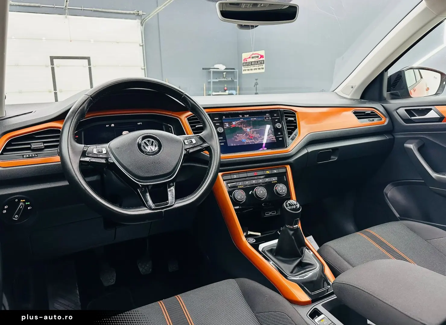 VOLKSWAGEN T-ROC 2019 1.6D E6 R-Line Garantie 12 Luni Rate A