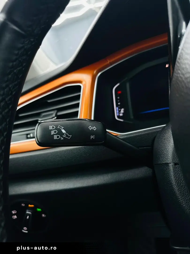 VOLKSWAGEN T-ROC 2019 1.6D E6 R-Line Garantie 12 Luni Rate A