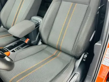 VOLKSWAGEN T-ROC 2019 1.6D E6 R-Line Garantie 12 Luni Rate A