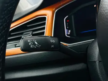 VOLKSWAGEN T-ROC 2019 1.6D E6 R-Line Garantie 12 Luni Rate A