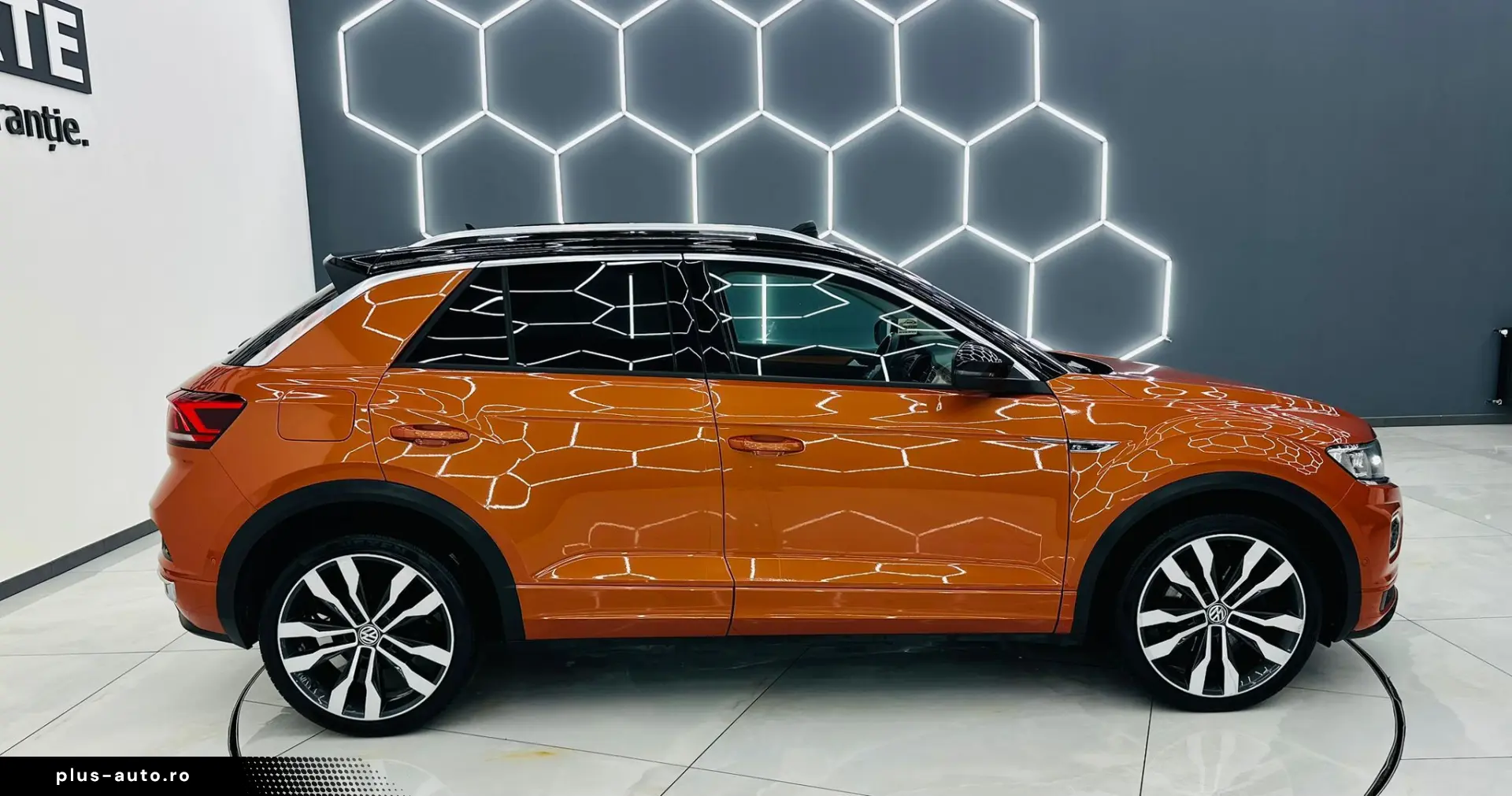 VOLKSWAGEN T-ROC 2019 1.6D E6 R-Line Garantie 12 Luni Rate A