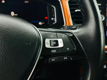 VOLKSWAGEN T-ROC 2019 1.6D E6 R-Line Garantie 12 Luni Rate A