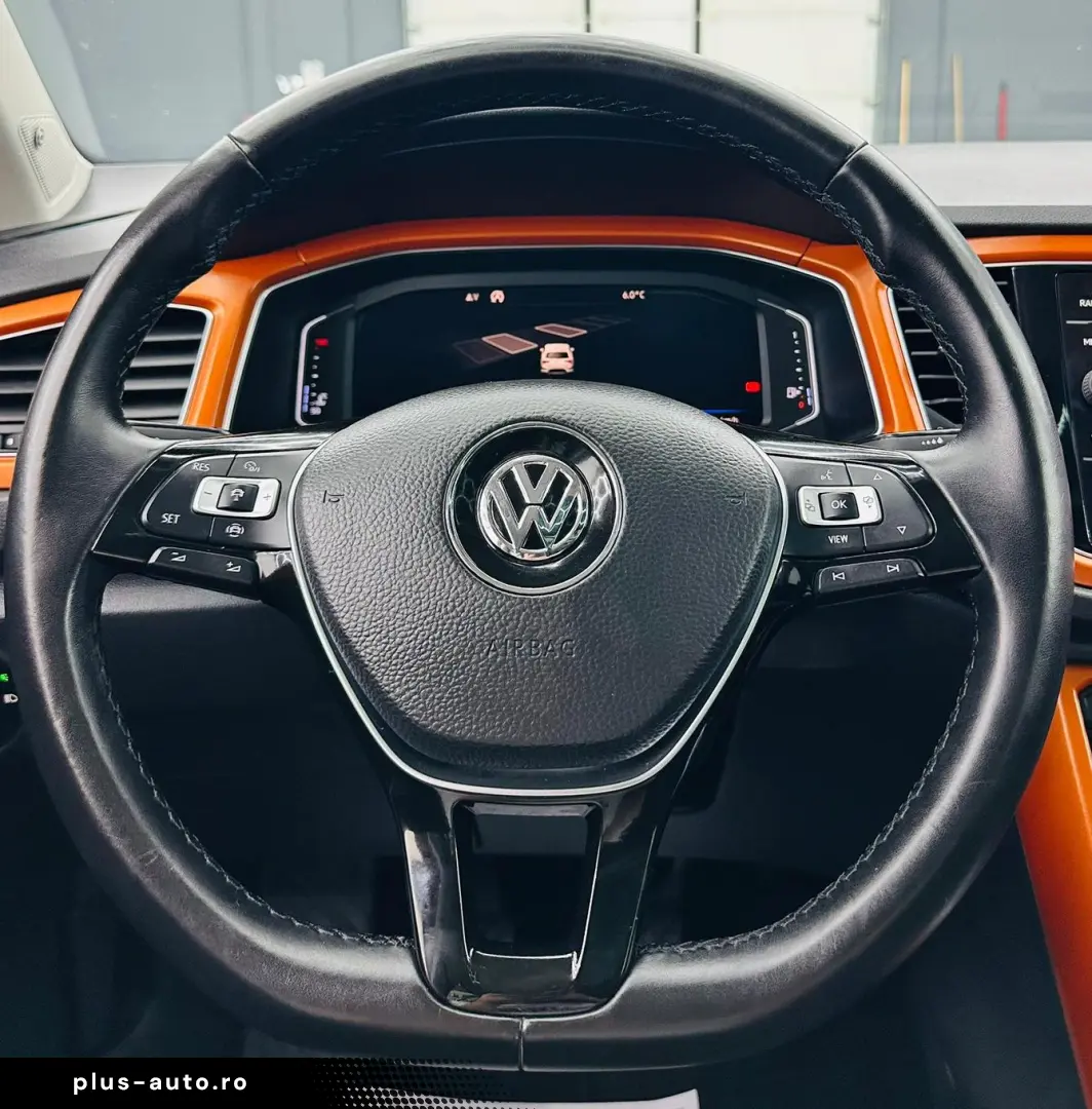 VOLKSWAGEN T-ROC 2019 1.6D E6 R-Line Garantie 12 Luni Rate A