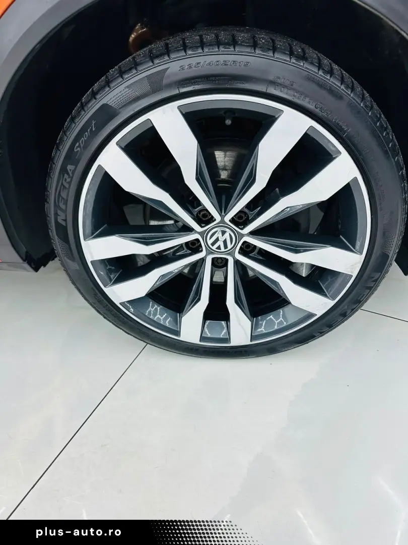 VOLKSWAGEN T-ROC 2019 1.6D E6 R-Line Garantie 12 Luni Rate A