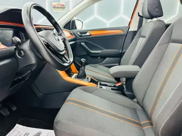 VOLKSWAGEN T-ROC 2019 1.6D E6 R-Line Garantie 12 Luni Rate A