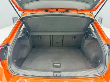 VOLKSWAGEN T-ROC 2019 1.6D E6 R-Line Garantie 12 Luni Rate A