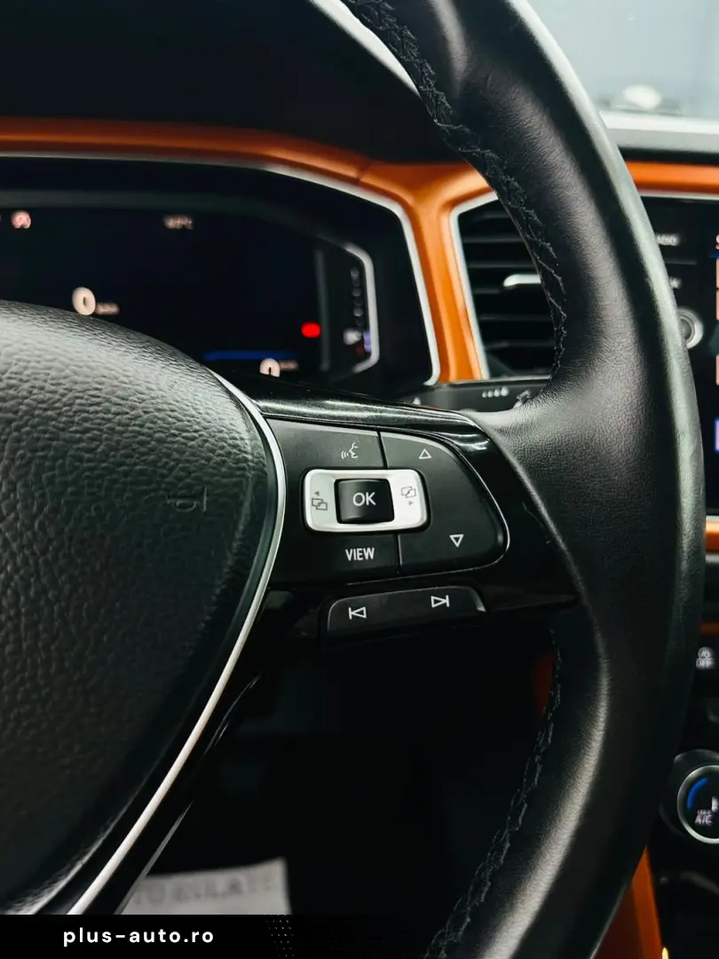 VOLKSWAGEN T-ROC 2019 1.6D E6 R-Line Garantie 12 Luni Rate A