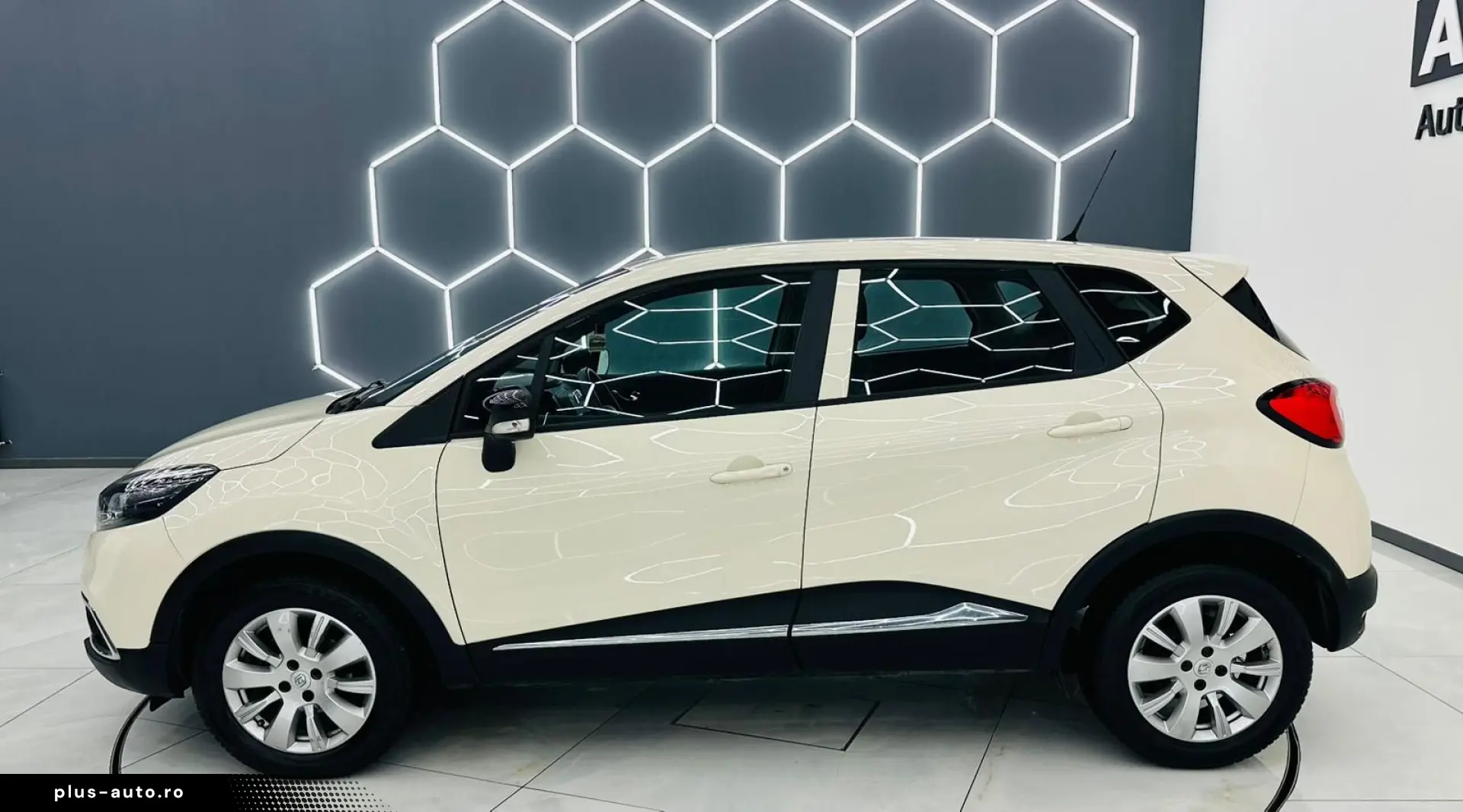 RENAULT CAPTUR 2016 0.9i E6 Garantie 12 Luni Rate Avan 0 Doa