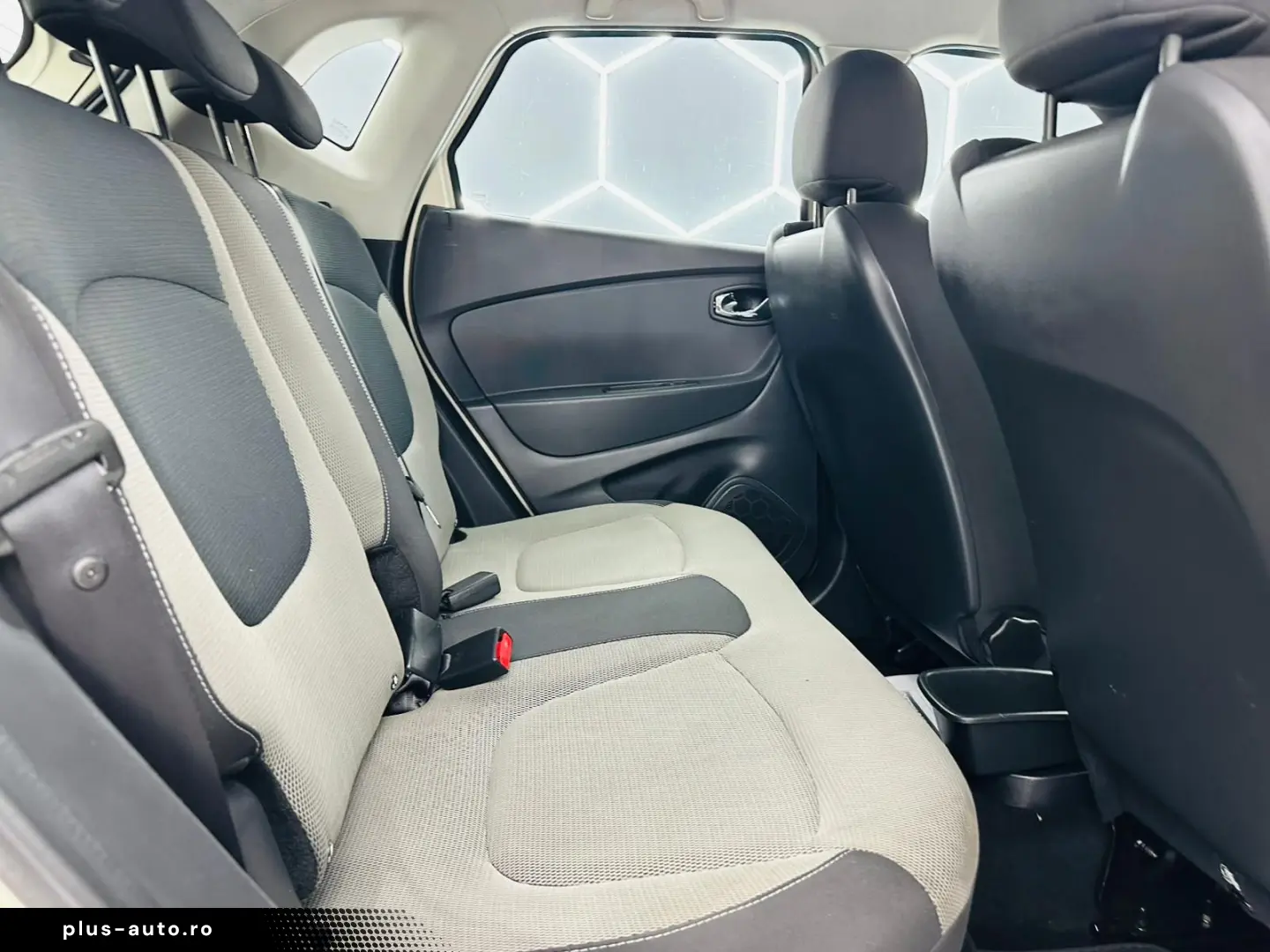 RENAULT CAPTUR 2016 0.9i E6 Garantie 12 Luni Rate Avan 0 Doa