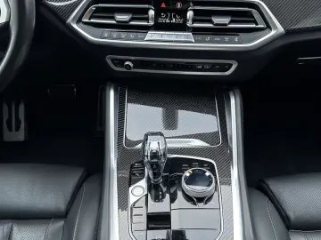 BMW X6 xDrive40d M-Sport NAV LASER AHK PANO HEAD-UP