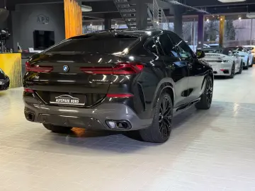 BMW X6 30d xDrive M Sport Pro~PANO~360~HUD~22
