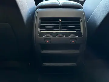 BMW X6 30d xDrive M Sport ACC HUD PANO HARMAN 360