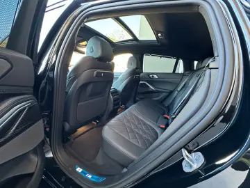 BMW X6 30d xDrive M Sport ACC HUD PANO HARMAN 360