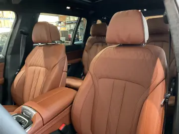 BMW X7 M60i   Seat ventilation   Panoramic   HeadUP