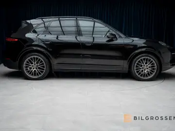 PORSCHE Cayenne E-Hybrid Platinum Edition Pano Bose HUD