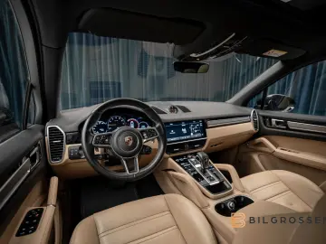 PORSCHE Cayenne E-Hybrid Platinum Edition Pano Bose HUD