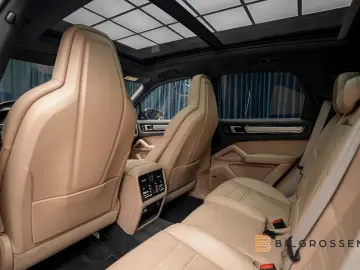 PORSCHE Cayenne E-Hybrid Platinum Edition Pano Bose HUD