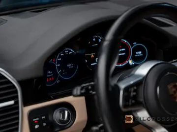 PORSCHE Cayenne E-Hybrid Platinum Edition Pano Bose HUD