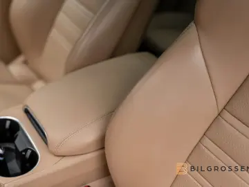 PORSCHE Cayenne E-Hybrid Platinum Edition Pano Bose HUD