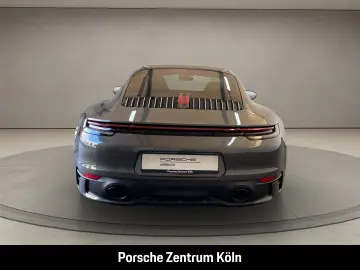 PORSCHE 992 (911) Carrera 4