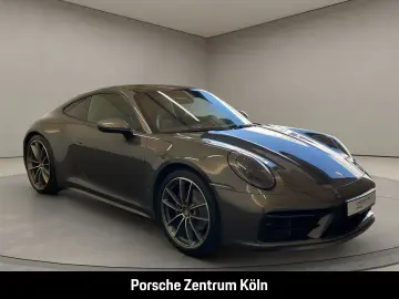 PORSCHE 992 (911) Carrera 4