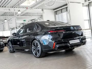 BMW i7 M70 xDrive Pano Executive Lounge DAProf PAPro