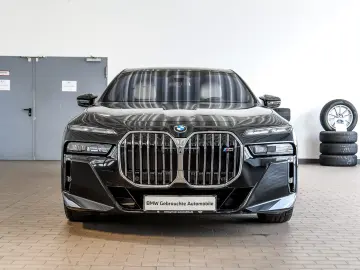BMW i7 M70 xDrive Pano Executive Lounge DAProf PAPro