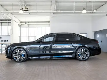 BMW i7 M70 xDrive Pano Executive Lounge DAProf PAPro