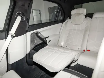 BMW i7 M70 xDrive Pano Executive Lounge DAProf PAPro