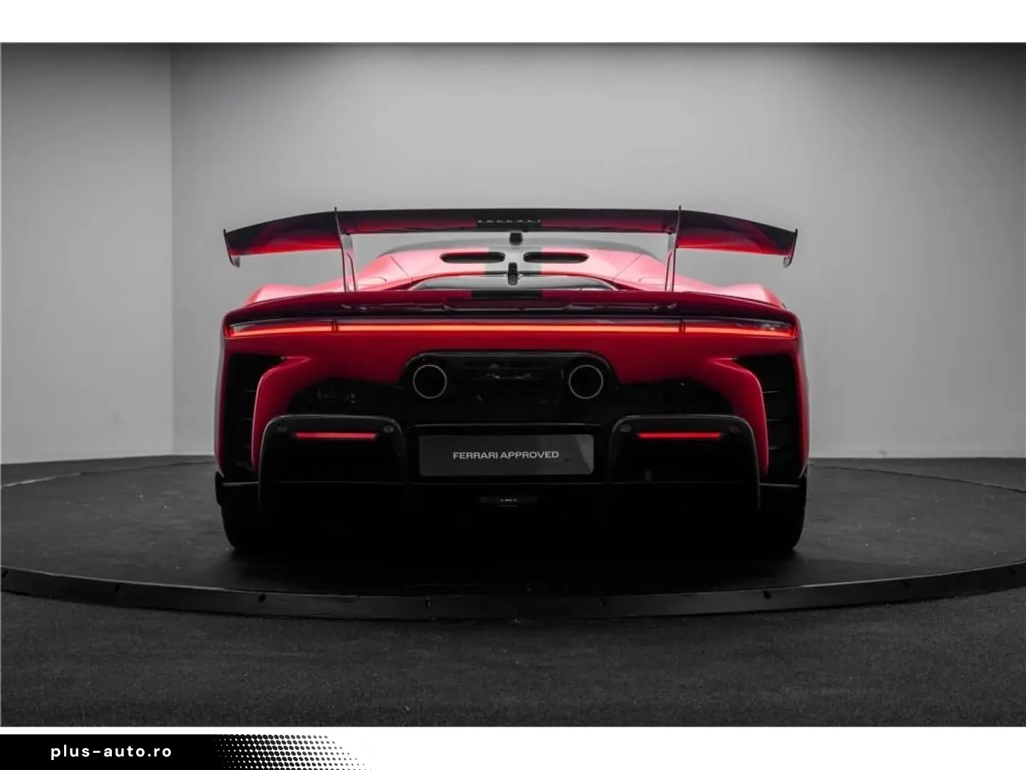 FERRARI Sf90 stradale 4.0 v8 797 ch phev -
