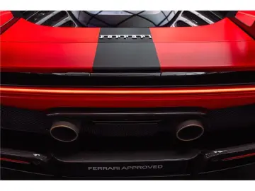 FERRARI Sf90 stradale 4.0 v8 797 ch phev -