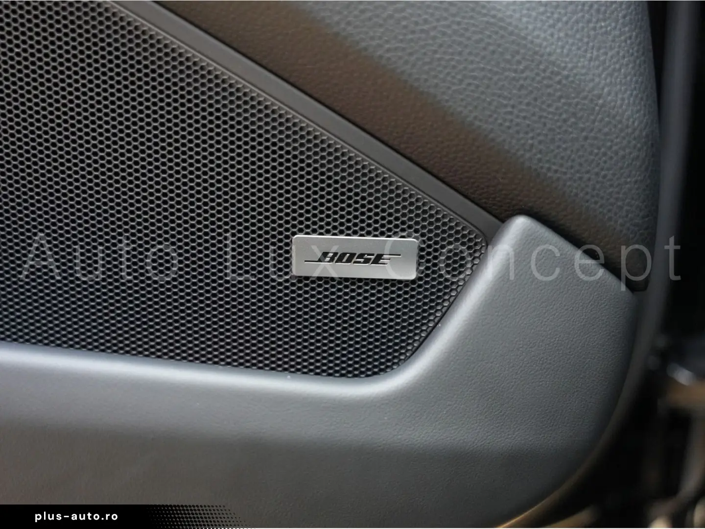 PORSCHE 992 911 Carrera Glasdach Lift Chrono 360  BOSE