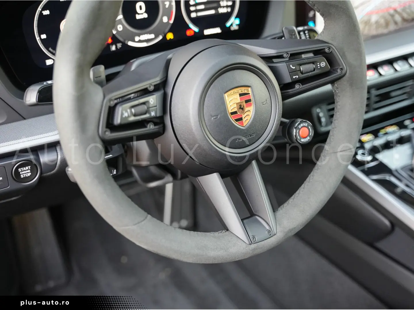 PORSCHE 992 911 Carrera Glasdach Lift Chrono 360  BOSE