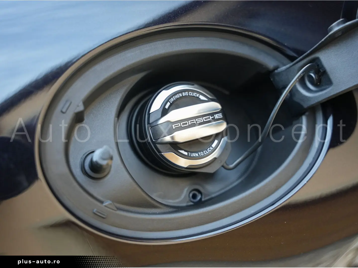 PORSCHE 992 911 Carrera Glasdach Lift Chrono 360  BOSE