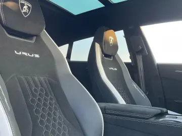 LAMBORGHINI Urus PERFORMANTE CARBON B&O MASSAGE PANO-PROD.25