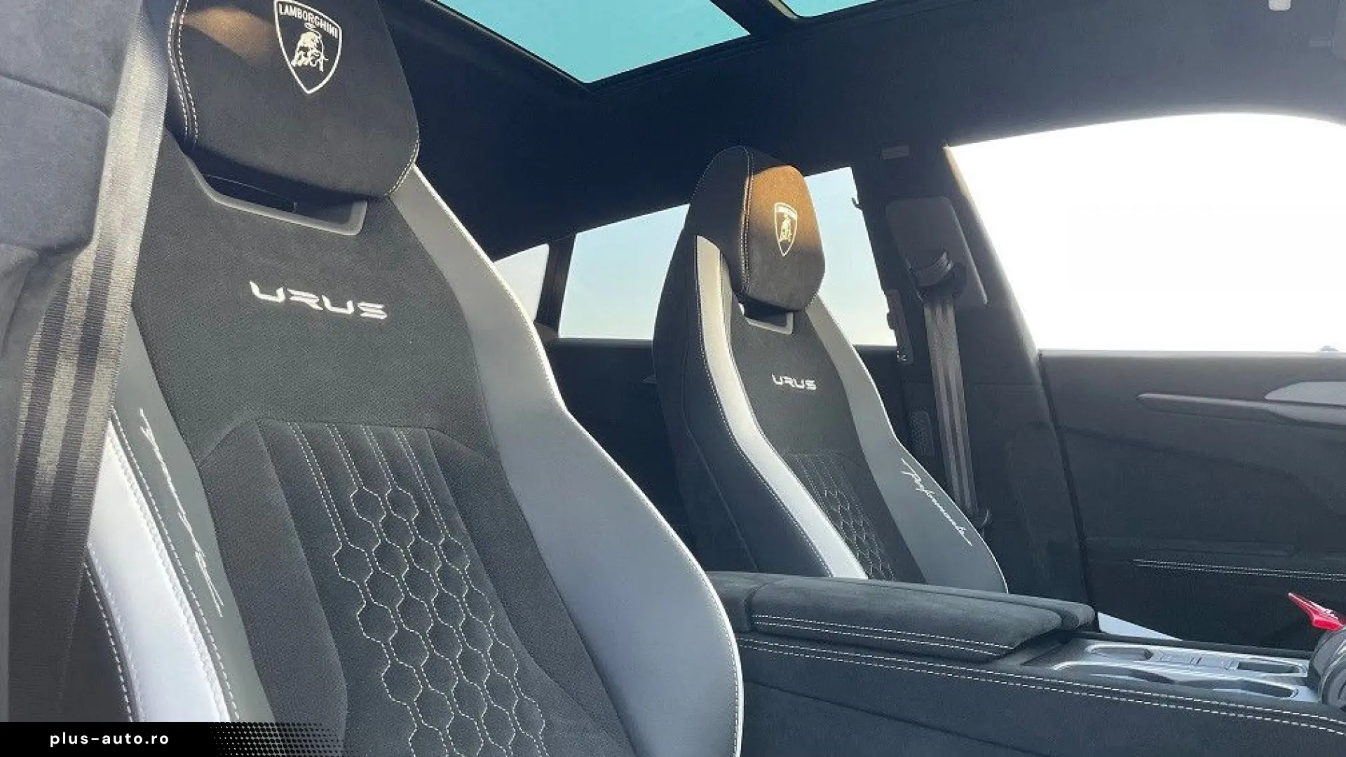 LAMBORGHINI Urus PERFORMANTE CARBON B&O MASSAGE PANO-PROD.25