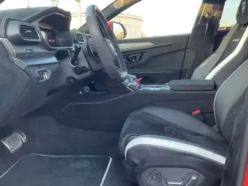 LAMBORGHINI Urus PERFORMANTE CARBON B&O MASSAGE PANO-PROD.25