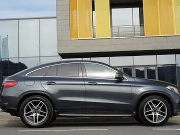 Mercedes-Benz Gle-Coupe