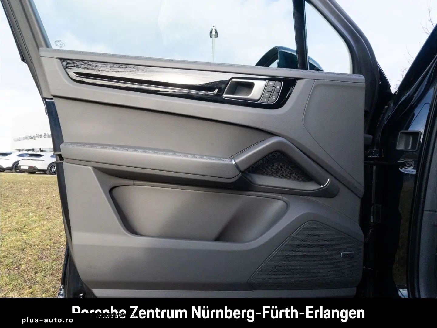 PORSCHE Cayenne E-Hybrid BOSE SportChrono LED