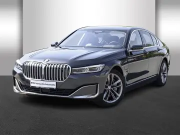 BMW 745e iPerformance Limousine