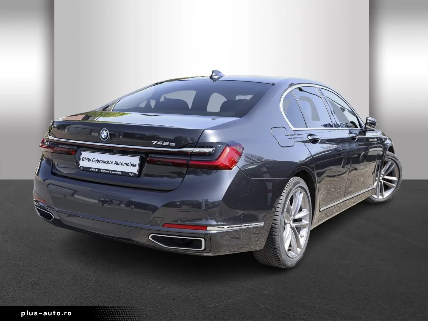 BMW 745e iPerformance Limousine